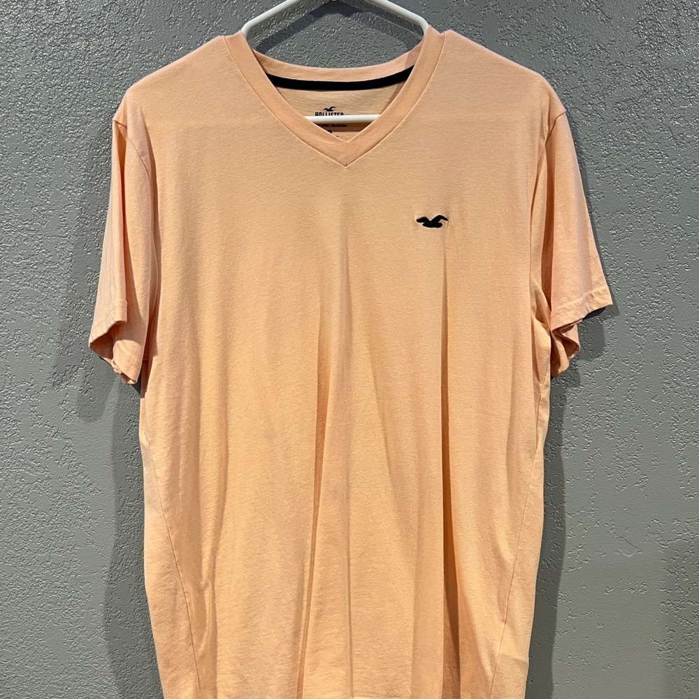 Hollister T-Shirt